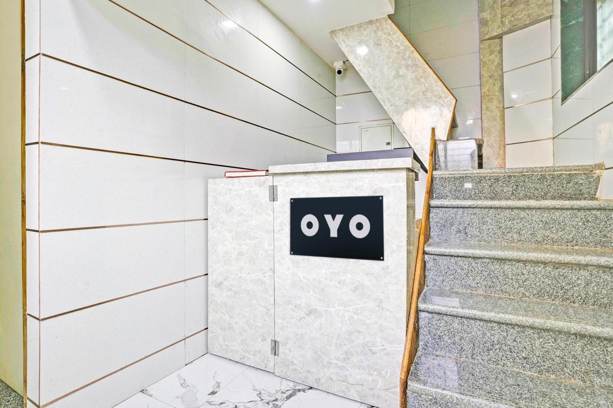 Hotel O Tanvi Guest House - Mumbai, Mumbai